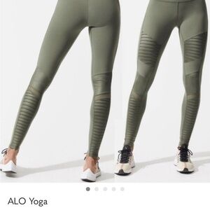 ALO Yoga Moto Leggings in Forest Green- Brand New with Tags- Originally $114